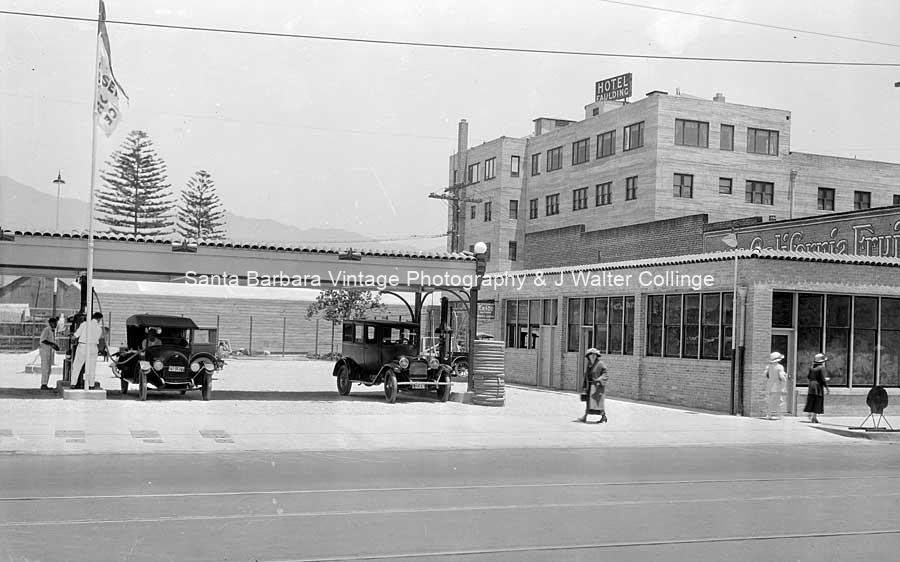 Mission Motor Service, Anacapa below Haley, c.1923 Santa Barbara CA | GS62