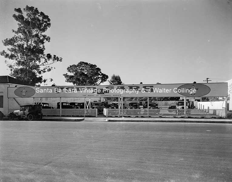 Van Sicklen Used Car Lot, 301-315 Chapala, Santa Barbara c.1931 | GS72