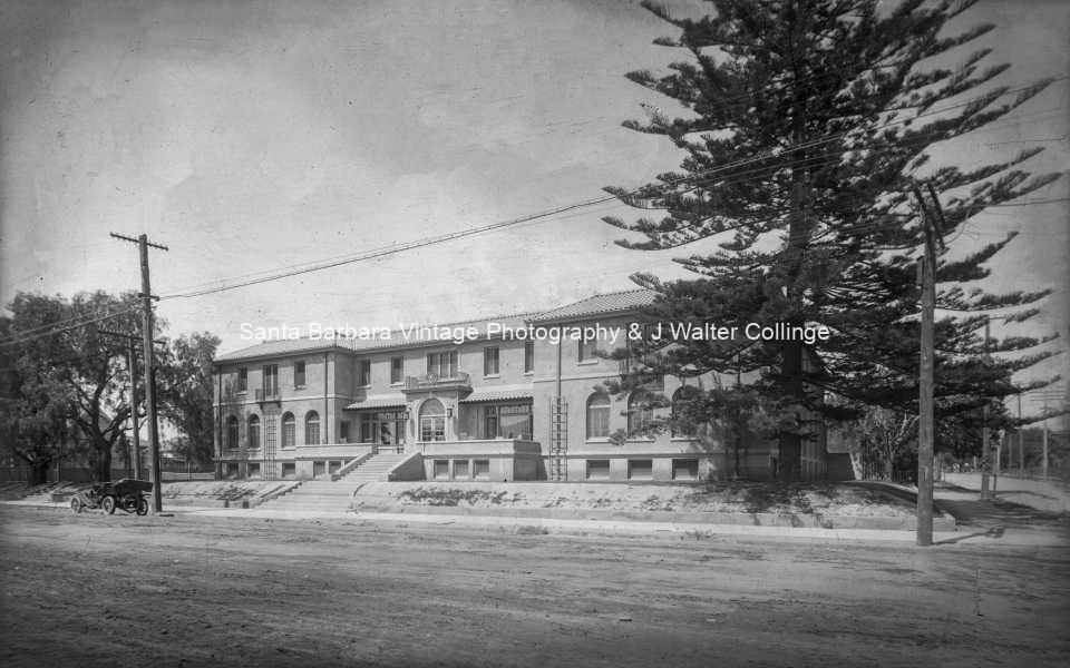 YMCA Building - Tree of Light, Santa Barbara – SB13
